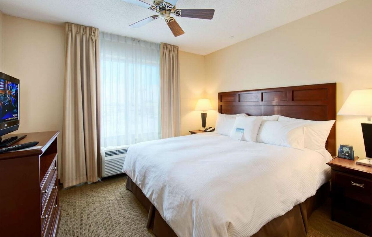 Homewood Suites By Hilton Orland Park Esterno foto