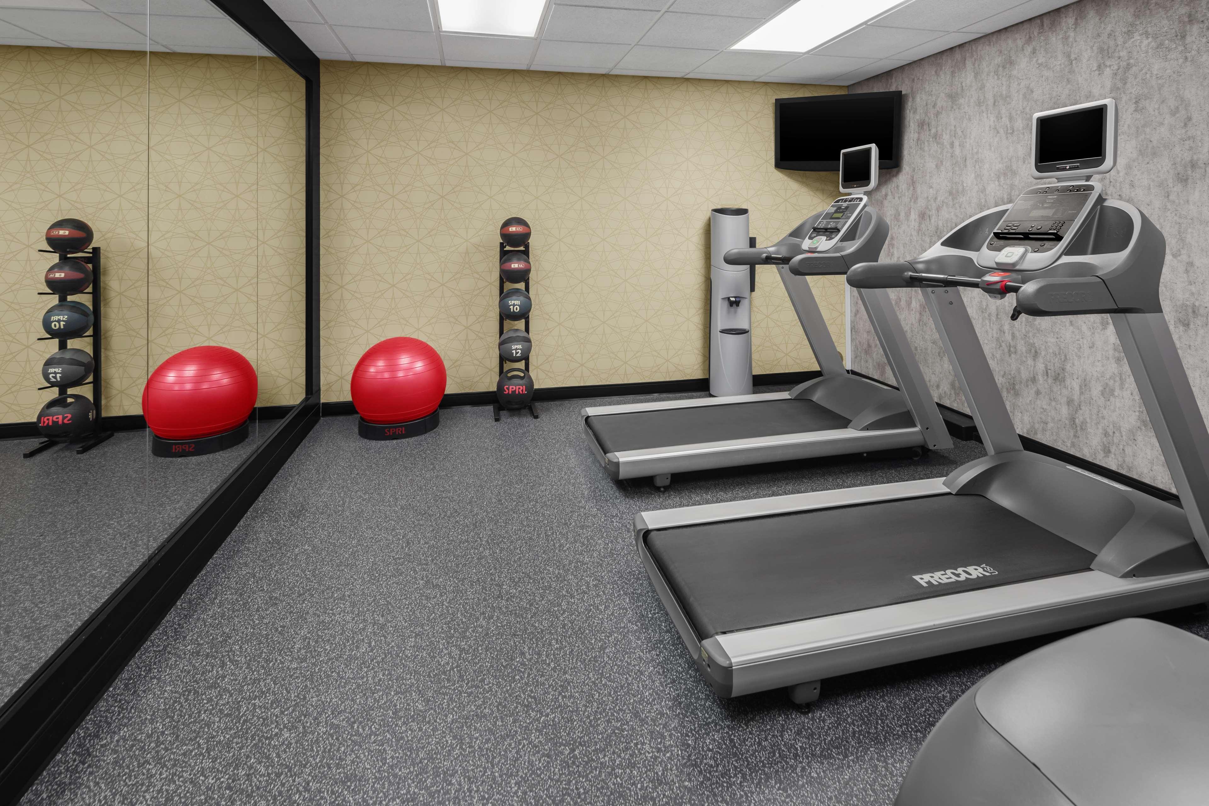 Homewood Suites By Hilton Orland Park Esterno foto